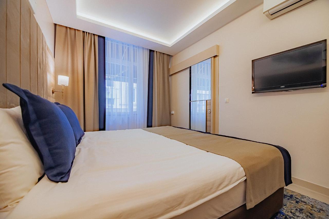 The Milltown Hotel อิสตันบูล ภายนอก รูปภาพ